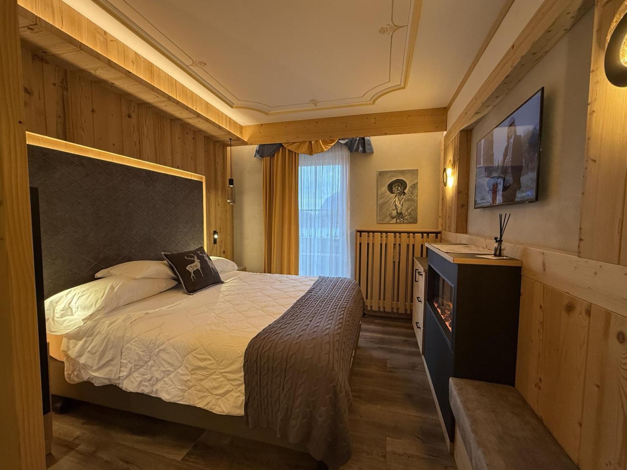 Alexander Hotel Alpine Wellness Dolomites Мольвено Экстерьер фото