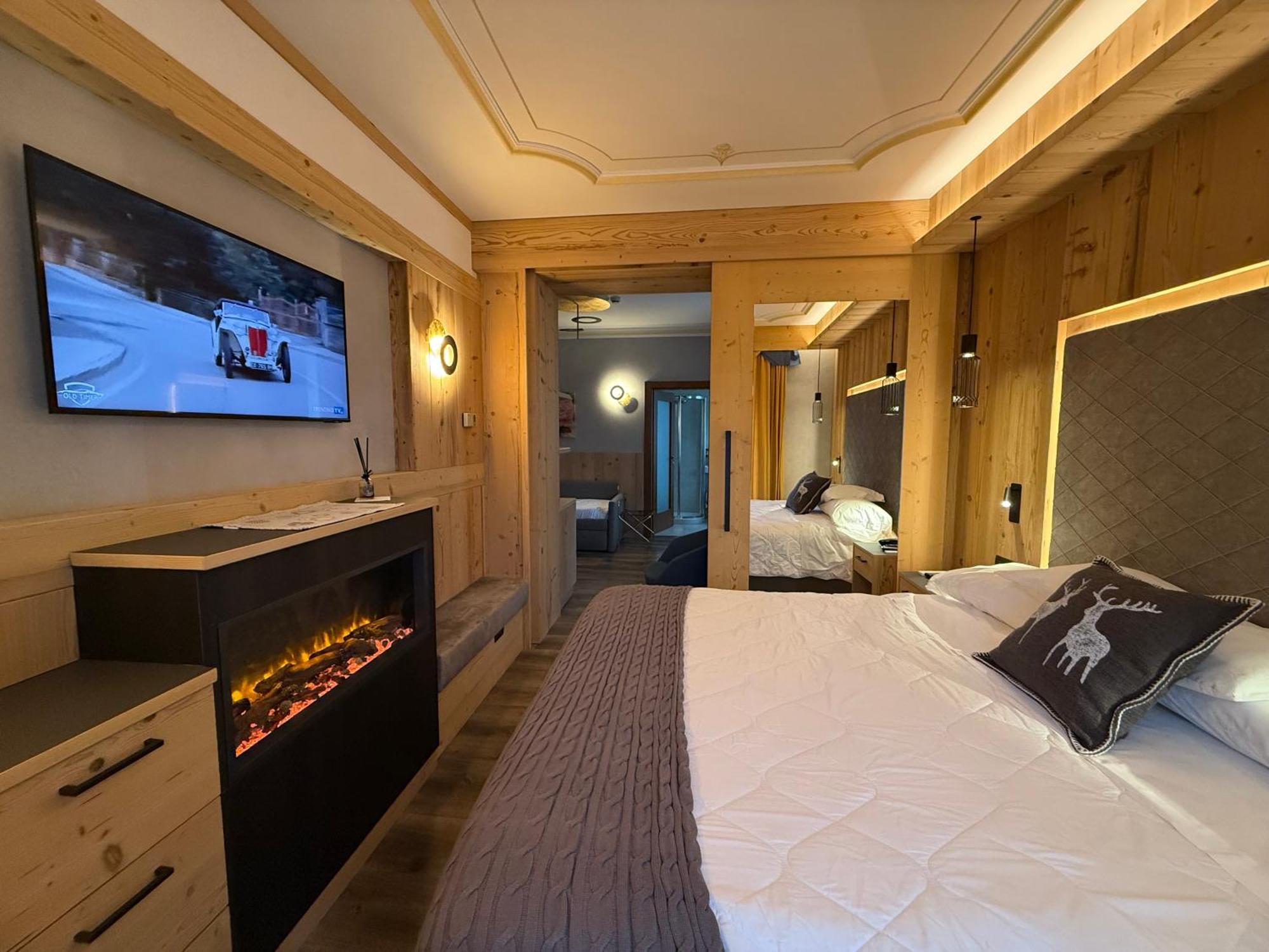 Alexander Hotel Alpine Wellness Dolomites Мольвено Экстерьер фото