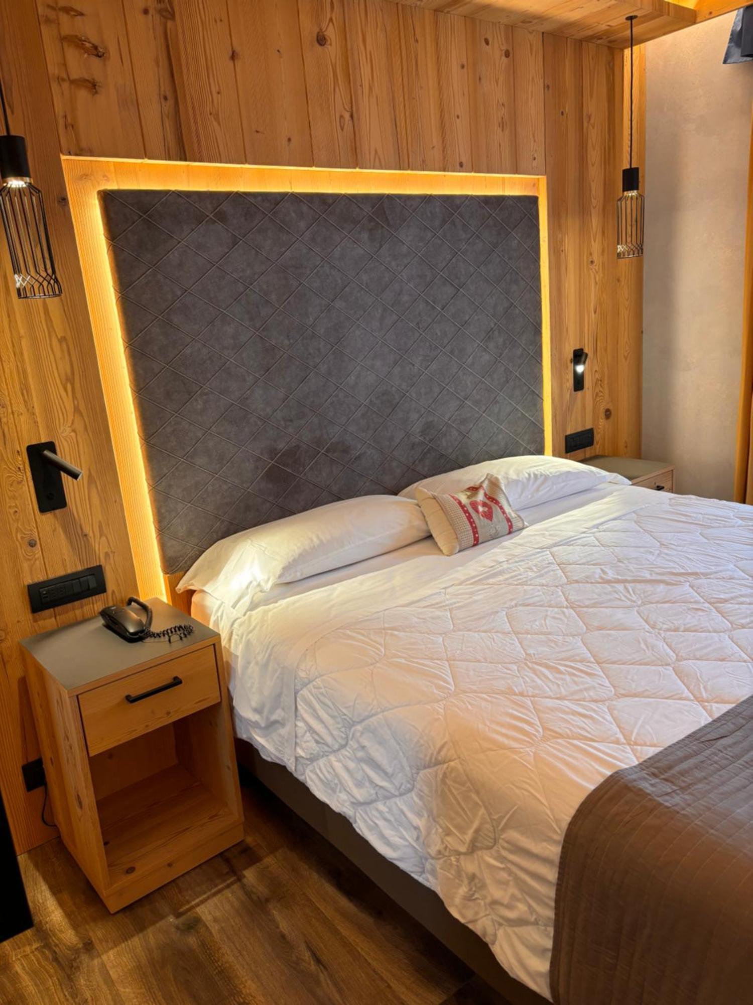 Alexander Hotel Alpine Wellness Dolomites Мольвено Экстерьер фото